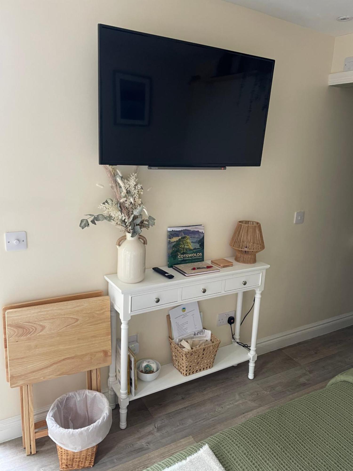 The Cotswold Nook Ξενοδοχείο Dursley Εξωτερικό φωτογραφία
